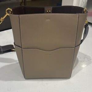 AALLYN JORDAN BUCKET BAG